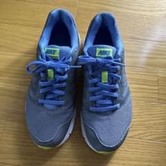 NIKEランニングシューズのサムネイル