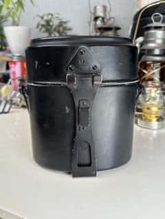 スイス軍 メスキット 飯盒 ヴィンテージジャンクのサムネイル
