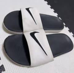 NIKE ナイキ サンダルのサムネイル