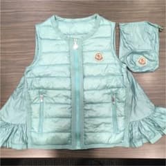 りー様専用　「モンクレール」ダウン　フリルのサムネイル