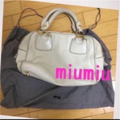 miumiu  バッグのサムネイル