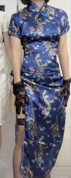 値下げ中⭕️ チャイナドレス コスプレ ロング丈 ブルー 龍柄 ハロウィン 仮装のサムネイル
