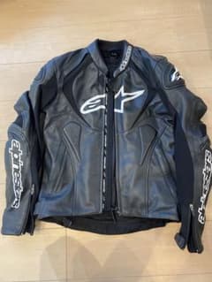 美品 アルパインスターズレザージャケットのサムネイル
