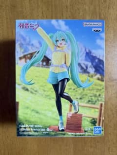 Hatsune Miku Figure Holiday Memories -Mountain Climbing-