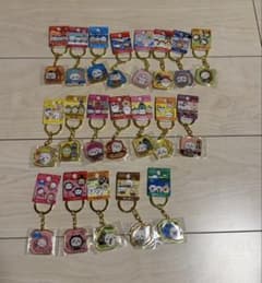 レ*売様 ちいかわ　ご当地キーホルダー　まとめ売り20個のサムネイル