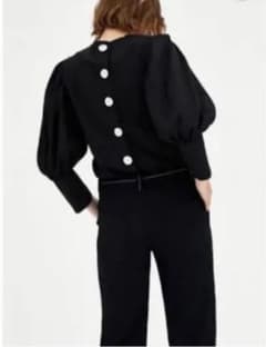 ZARA ザラ パフスリーブ トップスのサムネイル