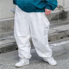 那須様専用　Perushu ロゴ刺繍スノーパンツのサムネイル