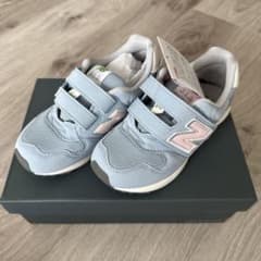 値下✨新品❣️ニューバランス　キッズ　スニーカー P031JC 19.0cmのサムネイル