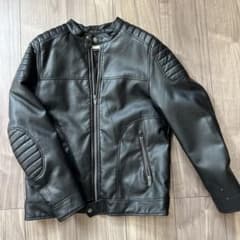 ZARA ブラックレザージャケット 11-12歳のサムネイル