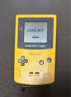 ゲームボーイカラー　イエローのサムネイル