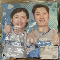 【非売品】日本ハムファイターズ　エスコン　推しペアクッション 上川畑&淺間のサムネイル