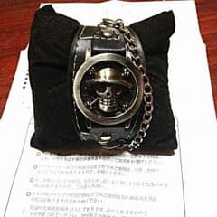 ONE PIECE ドクロの時計のサムネイル