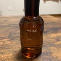 Aesop ヒュイル オードパルファムのサムネイル