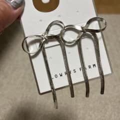 【値下げしました】lowrys farmのピアスのサムネイル