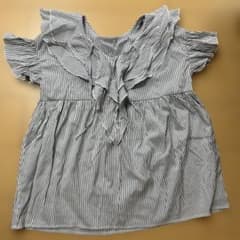レディース トップスのサムネイル