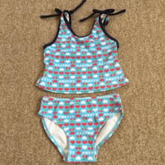 水着 ビキニ 女の子のサムネイル