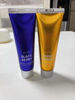 パフュームヘアエッセンスのサムネイル
