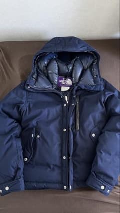 THE NORTH FACE ネイビー ダウンジャケット Mサイズのサムネイル
