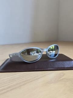 Ray-Ban サングラス シルバー ミラーレンズのサムネイル