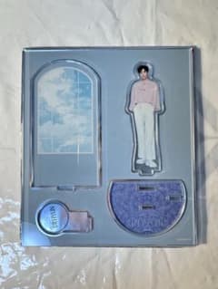 TOMORROW X TOGETHER テヒョン カフェ限定 アクリルスタンドのサムネイル