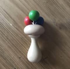 ネフ社　ティキ　ガラガラ　おしゃぶりのサムネイル