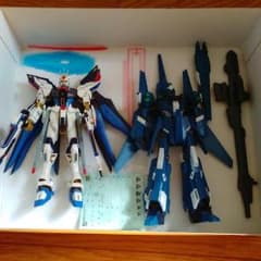 MT 様先約　MG 組立済　リゼル隊長機のサムネイル