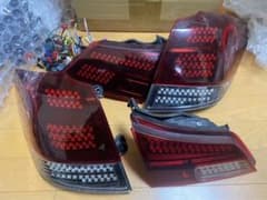 レガシィツーリングワゴンBR9テールランプのサムネイル