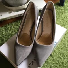 パンプス　グレーのサムネイル