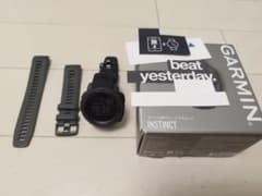 GARMIN  instinct  美品 +替えバンド×2本のサムネイル