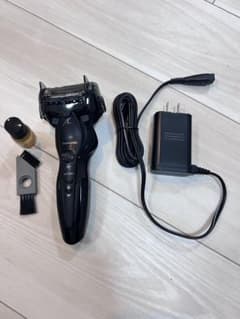 Panasonic ES-ST2R メンズシェーバーのサムネイル
