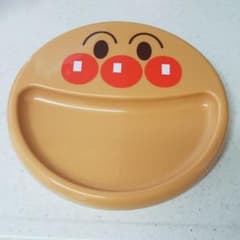 アンパンマン　手づかみたべ　お皿　吸盤つきのサムネイル
