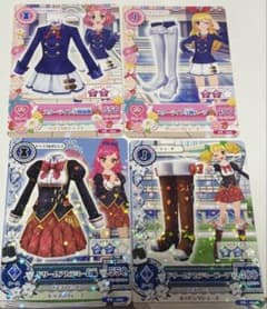 アイカツカード 制服のサムネイル