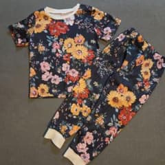キッズ　ベビー　セットアップ　花柄　100 スポーツのサムネイル