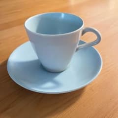 Poole Pottery(プール・ポタリー)のアンティークカップ&ソーサーのサムネイル