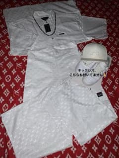 m78653549232_1.jpg?1758169787