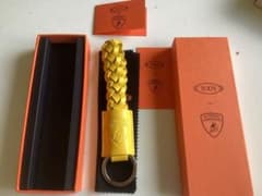 非売品ランボルギーニコラボ刻印TOD'S イエロー レザー キーホルダー 非売品ランボルギーニコラボ刻印TOD'S イエロー レザー キーホルダー