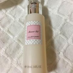 ジルスチュアート シャワージェルのサムネイル