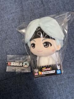 BTS TinyTAN 一番くじ　シュガ　ぬいぐるみ　メンバーチャームのサムネイル
