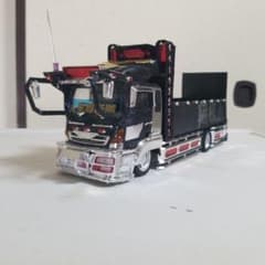 1／32デコトラアートトラックプラモデル完成品のサムネイル
