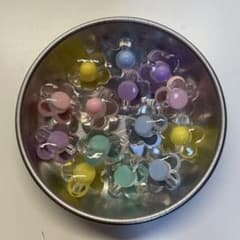 ビーズ お花型のサムネイル