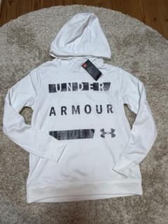 UNDER ARMOUR パーカー ホワイトのサムネイル