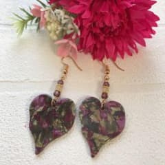 ハンドメイド ピアスのサムネイル