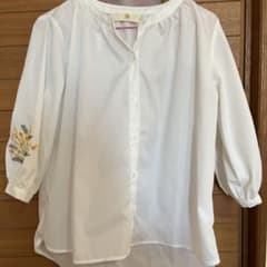 【新品】袖花柄七分ブラウスのサムネイル