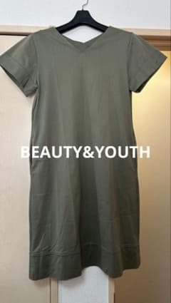 【美品】BEAUTY&YOUTH チュニック カーキ 半袖のサムネイル