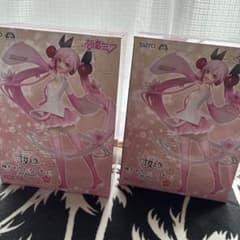 初音ミク　桜ミク　フィギュアのサムネイル