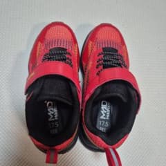Madfoot! キッズスニーカー 17.5cmと17.0cm 2足セットのサムネイル