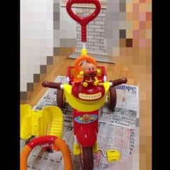 今日限定値下げ★今だけ送料込み アンパンマン三輪車のサムネイル