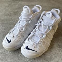 NIKE AIR MORE UPTEMPO ホワイト×ネイビー 23cmのサムネイル