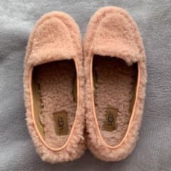 UGGピンク値下げ中のサムネイル