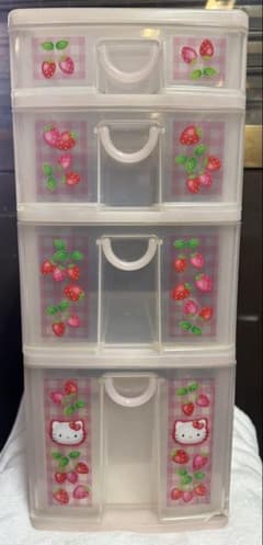 希少　ハローキティ 収納ボックス ４段 サンリオ　いちごキティ 1999年 希少 ハローキティ 収納ボックス 4段 サンリオ いちごキティ 1999年